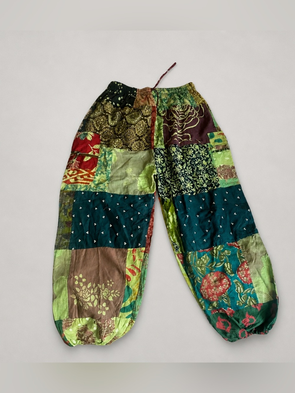 Patchwork Elastic-Waist Harem Joggers in Mixed Green